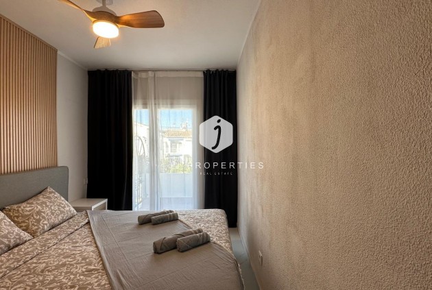 Resale - Bungalow -
Torrevieja - Los Balcones