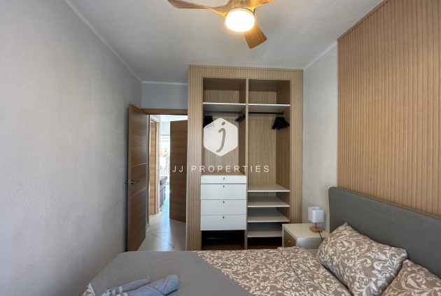 Resale - Bungalow -
Torrevieja - Los Balcones