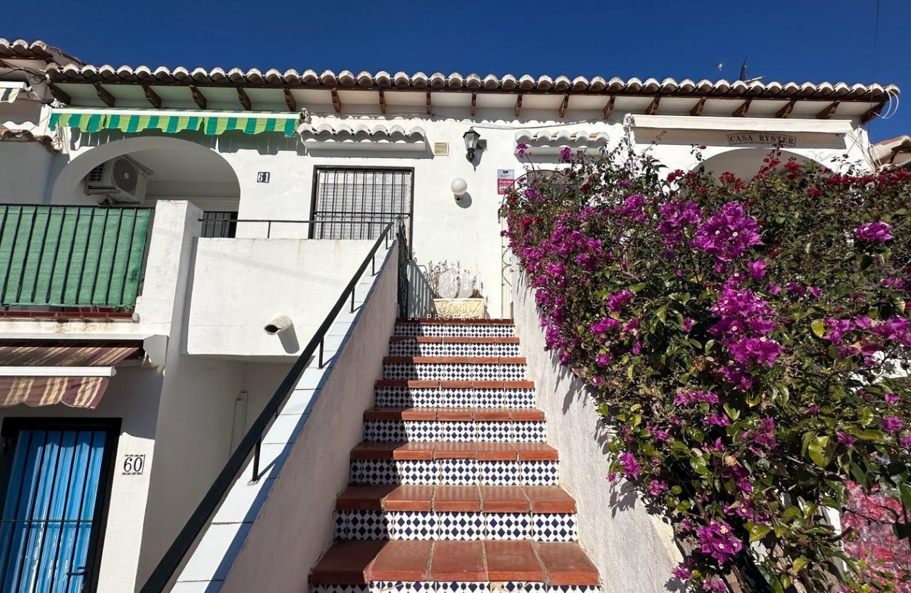 Resale - Bungalow -
Torrevieja - Los Balcones