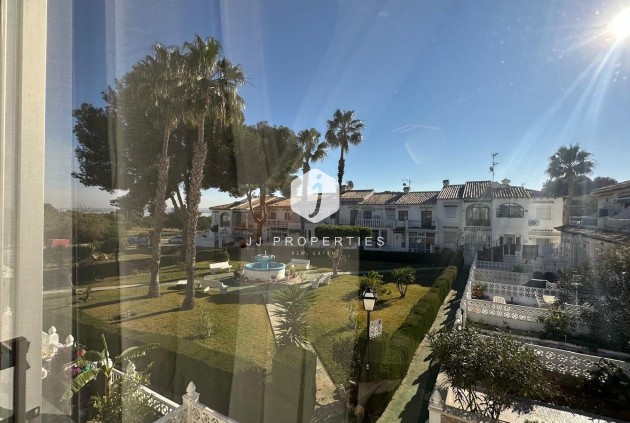 Resale - Bungalow -
Torrevieja - Los Balcones - Los Altos del Edén