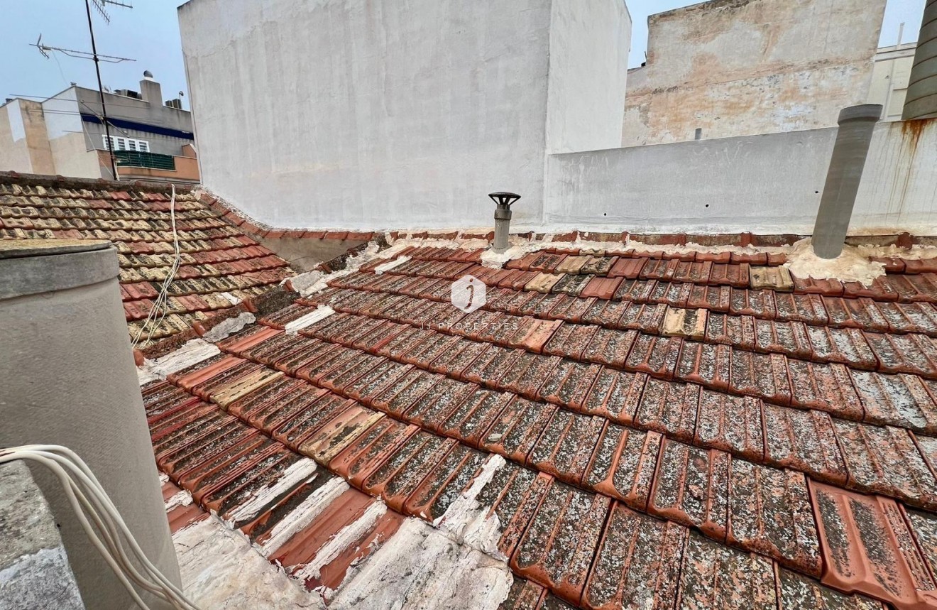 Aus zweiter Hand - Wohnung -
Torrevieja - Centro