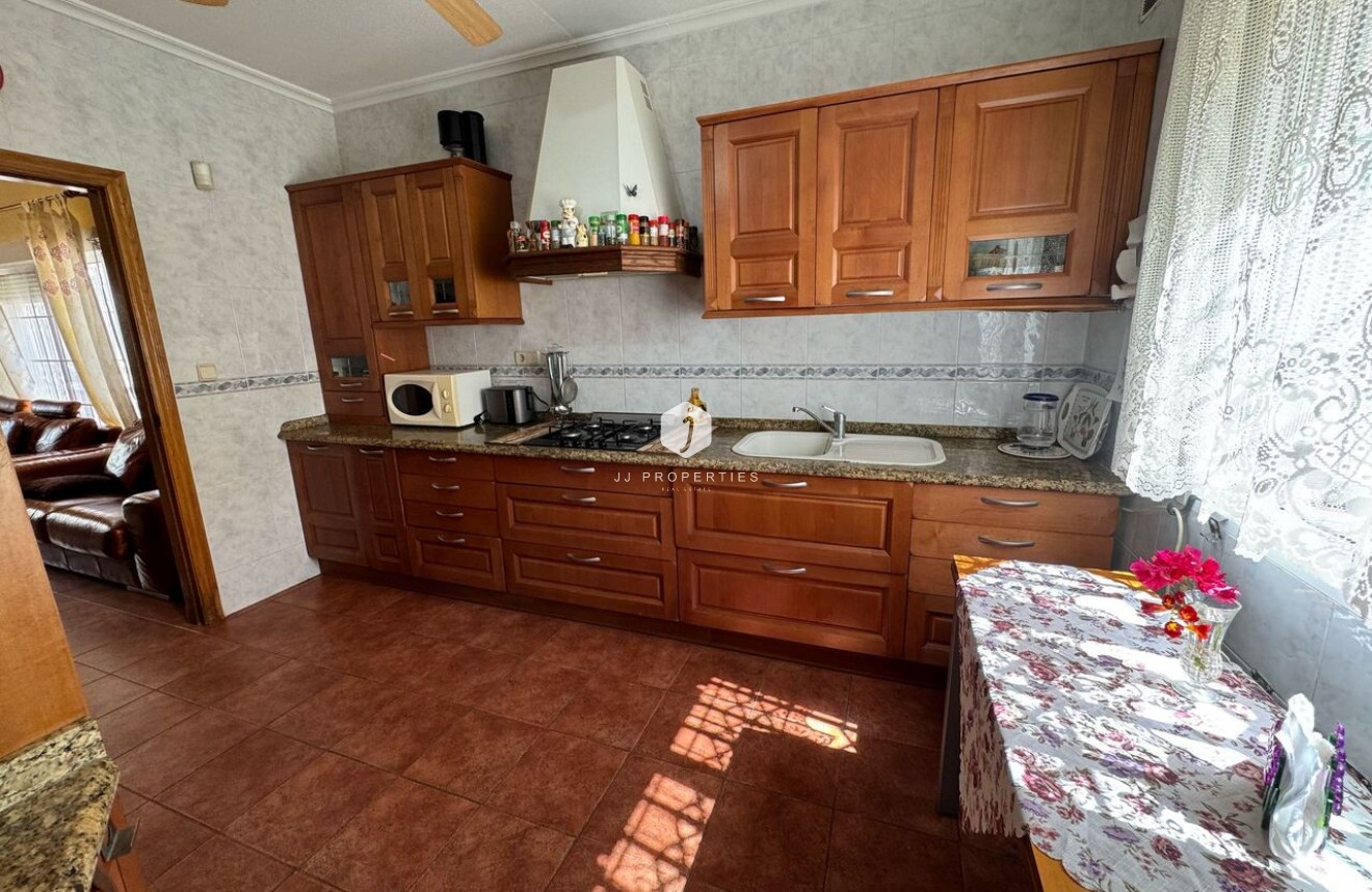 Resale - Villa -
Playa Flamenca - Costa Blanca