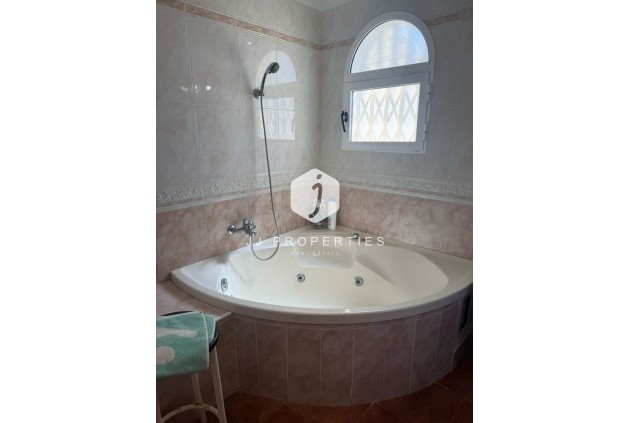 Resale - Villa -
Playa Flamenca - Costa Blanca