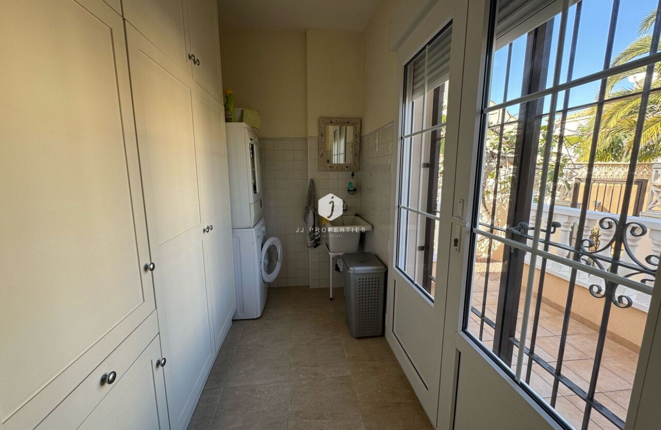 Resale - Villa -
Playa Flamenca - Costa Blanca