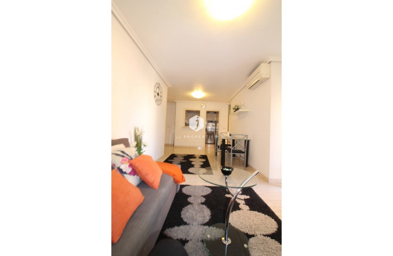 Aus zweiter Hand - Wohnung -
Torrevieja - Centro
