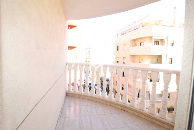 Aus zweiter Hand - Wohnung -
Torrevieja - Centro