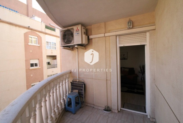 Aus zweiter Hand - Wohnung -
Torrevieja - Centro