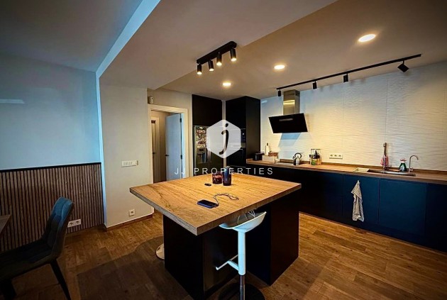 Resale - Villa -
Los Balcones - Barrio Los Balcones - Los Altos del Edén