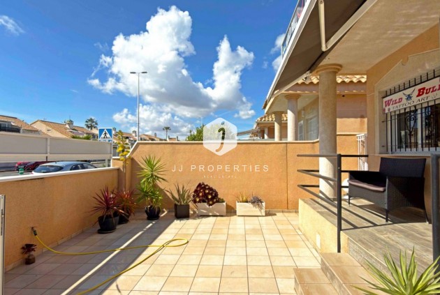 Resale - Bungalow -
Orihuela Costa - Costa Blanca