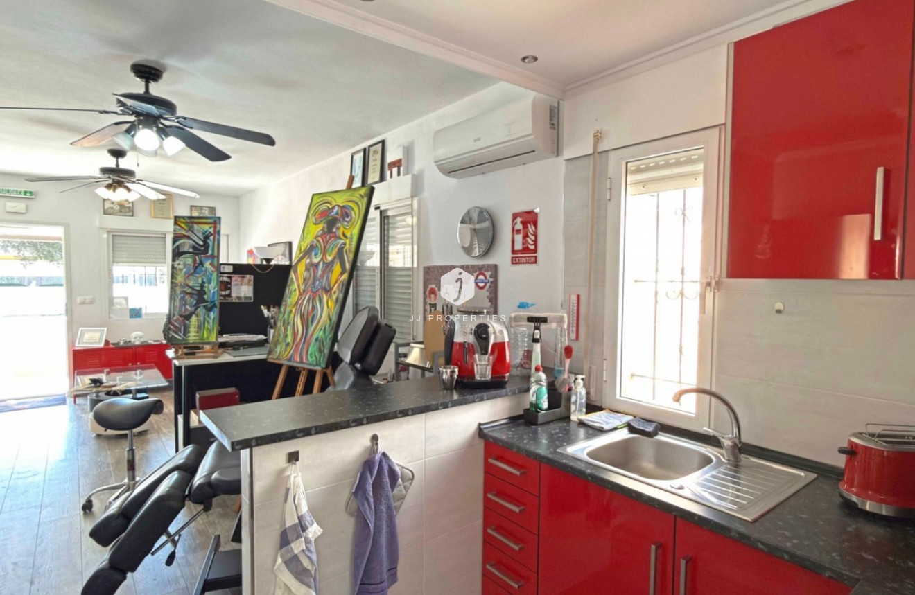 Resale - Bungalow -
Orihuela Costa - Costa Blanca