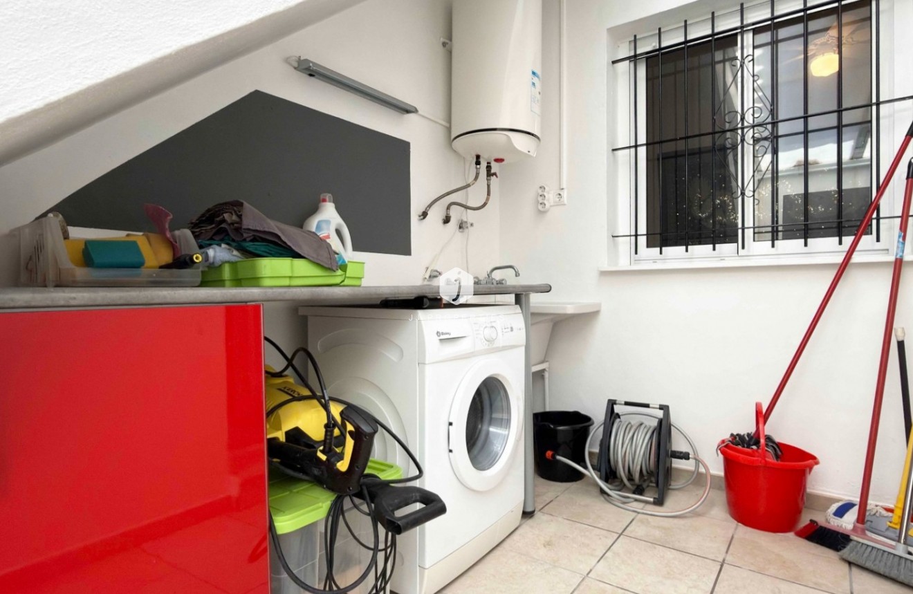 Resale - Bungalow -
Orihuela Costa - Costa Blanca