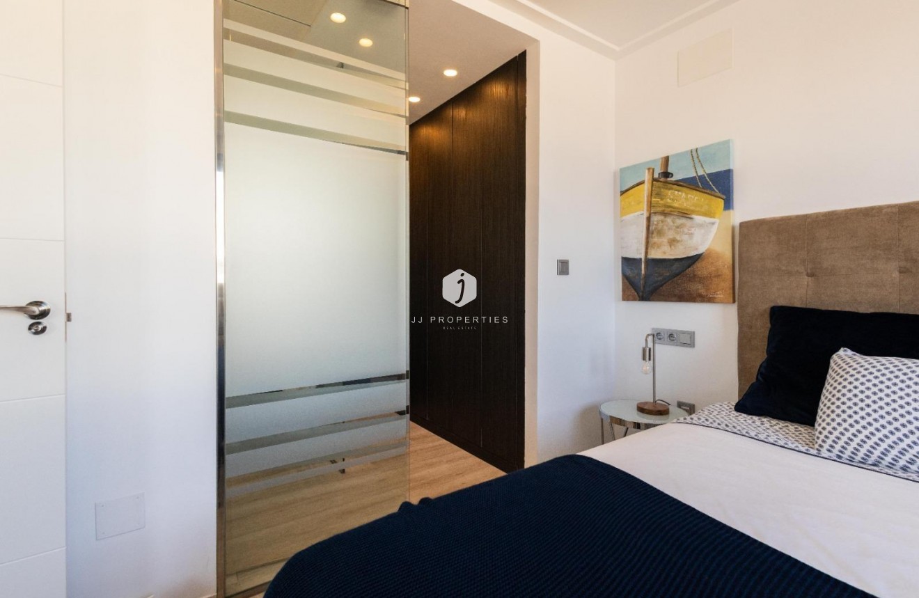 Resale - Villa -
Orihuela Costa - Costa Blanca