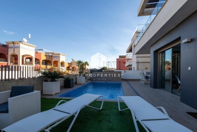 Resale - Villa -
Orihuela Costa - Costa Blanca