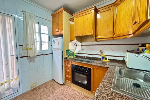 Resale - Villa -
Torrevieja - Costa Blanca