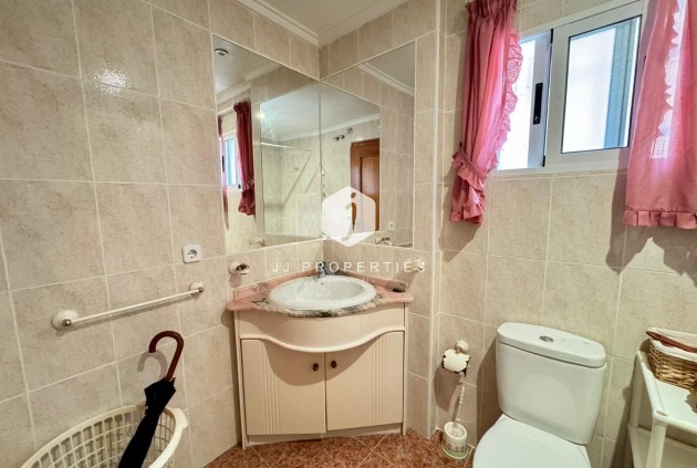 Resale - Villa -
Torrevieja - Costa Blanca