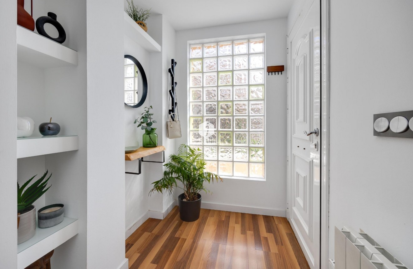 D'occasion - Villa -
Los Montesinos - La herrada