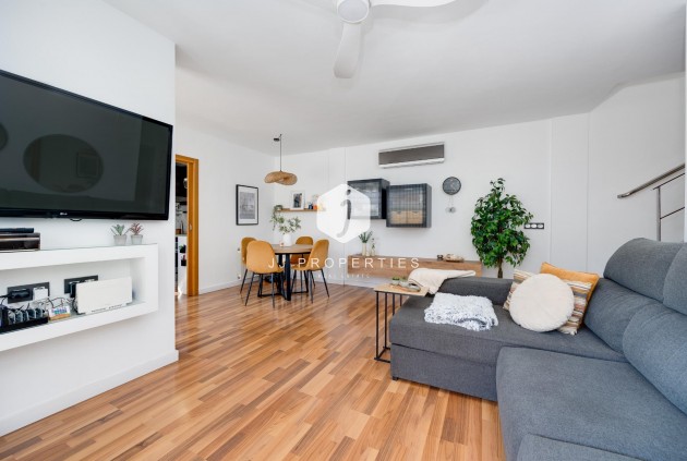 D'occasion - Villa -
Los Montesinos - La herrada