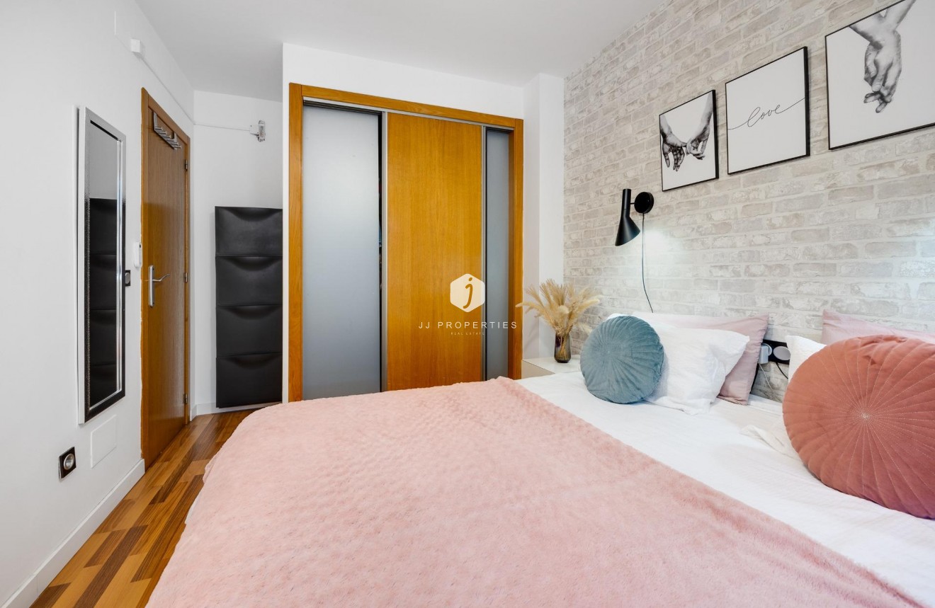 D'occasion - Villa -
Los Montesinos - La herrada