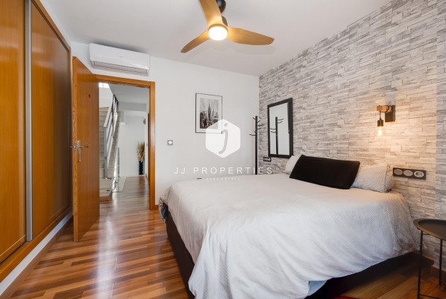 D'occasion - Villa -
Los Montesinos - La herrada