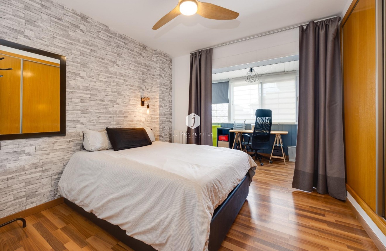 D'occasion - Villa -
Los Montesinos - La herrada