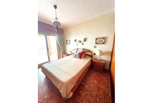 Resale - Apartment / flat -
Torrevieja - Estacion de autobuses