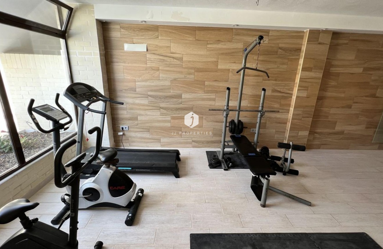 Resale - Chalet -
Cabo Roig - Costa Blanca