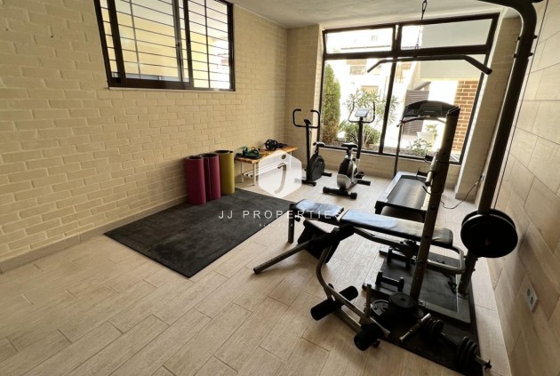 Resale - Chalet -
Cabo Roig - Costa Blanca