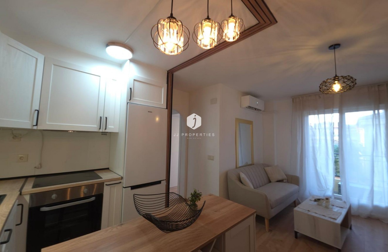 Resale - Penthouse -
Torrevieja - Cala Ferris