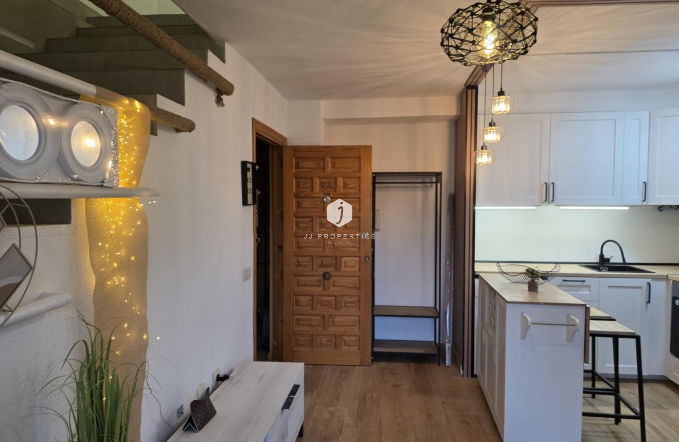 Resale - Penthouse -
Torrevieja - Cala Ferris