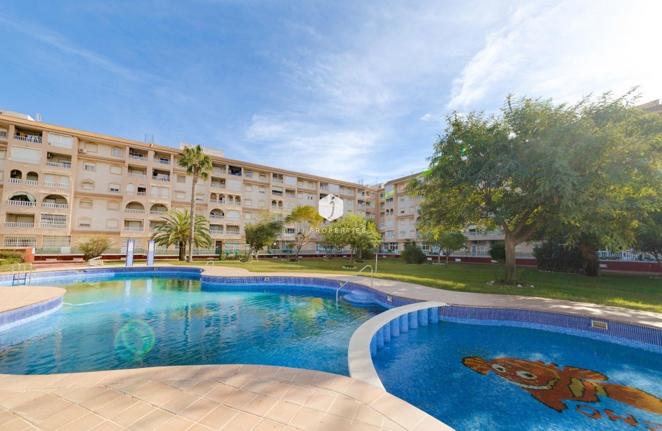 Resale - Penthouse -
Torrevieja - Centro