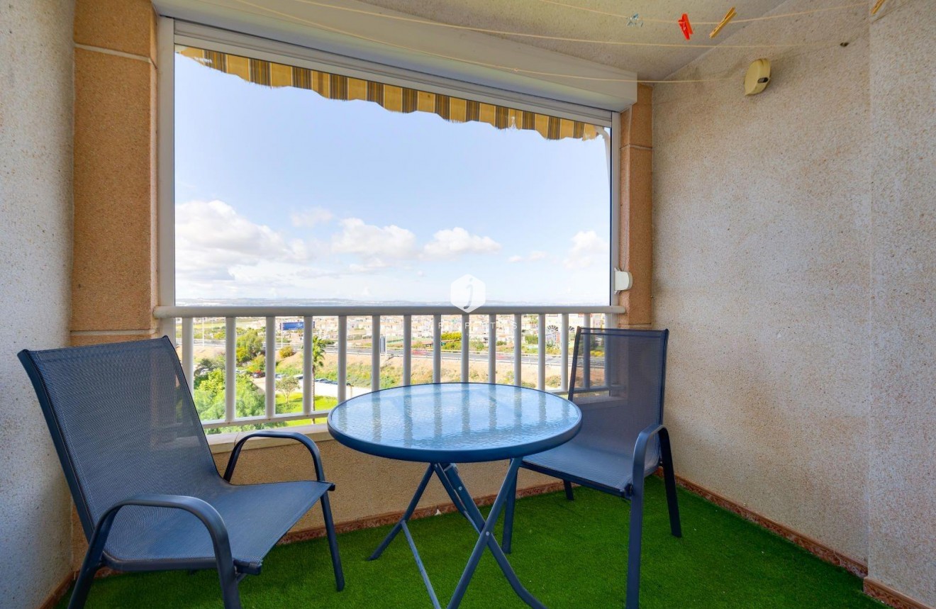 Resale - Penthouse -
Torrevieja - Centro