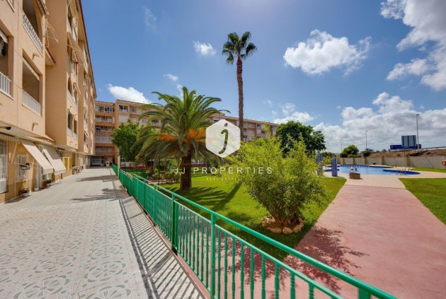 Resale - Penthouse -
Torrevieja - Centro