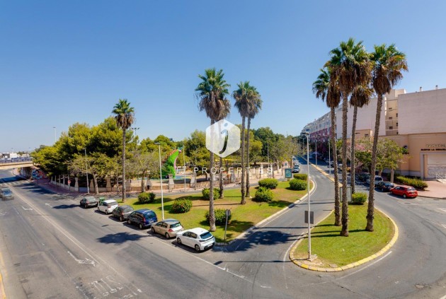 Resale - Penthouse -
Torrevieja - Centro