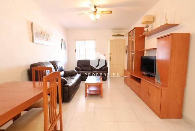 Resale - Bungalow -
Torrevieja - Costa Blanca