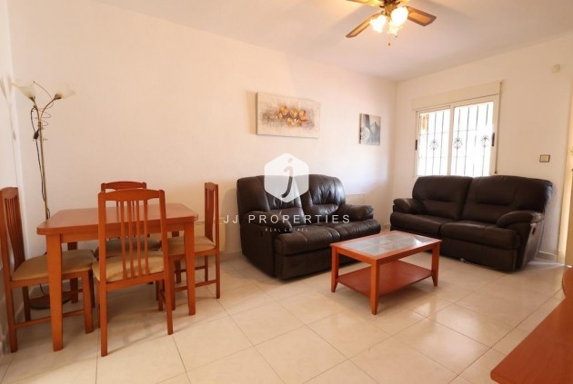 Resale - Bungalow -
Torrevieja - Costa Blanca
