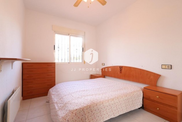 Resale - Bungalow -
Torrevieja - Costa Blanca