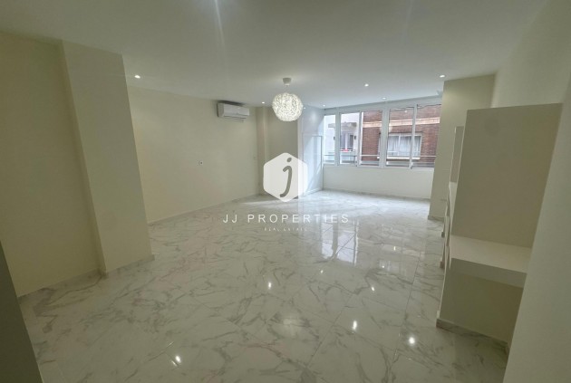 Resale - Apartment / flat -
Torrevieja - Costa Blanca