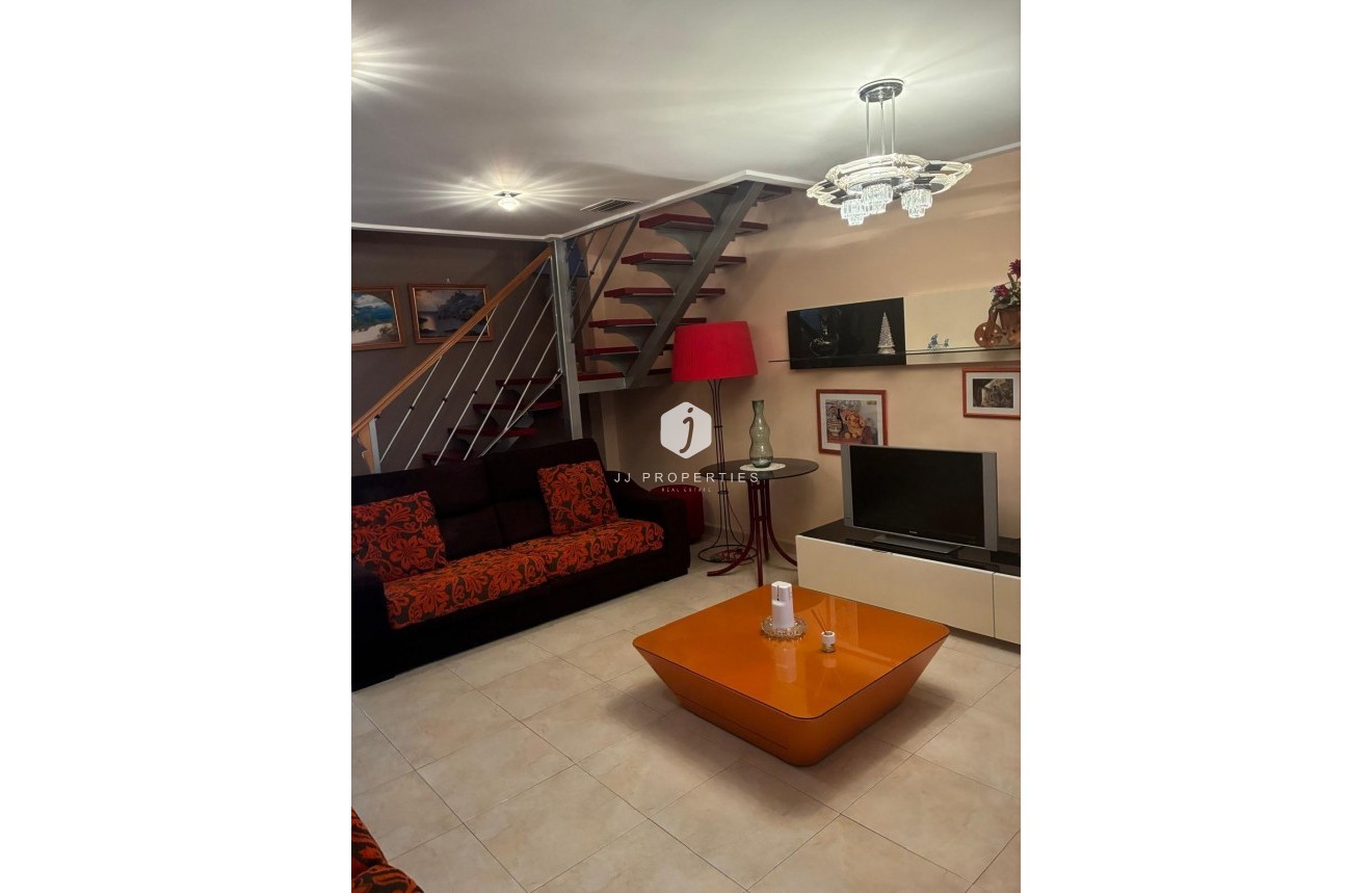 Resale - Chalet -
Algorfa - Pueblo 3