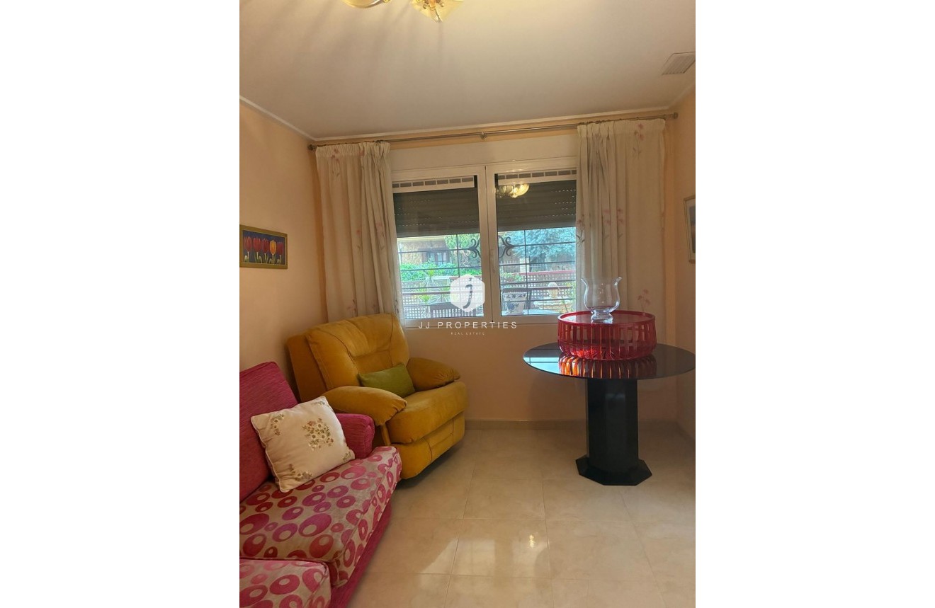 Resale - Chalet -
Algorfa - Pueblo 3
