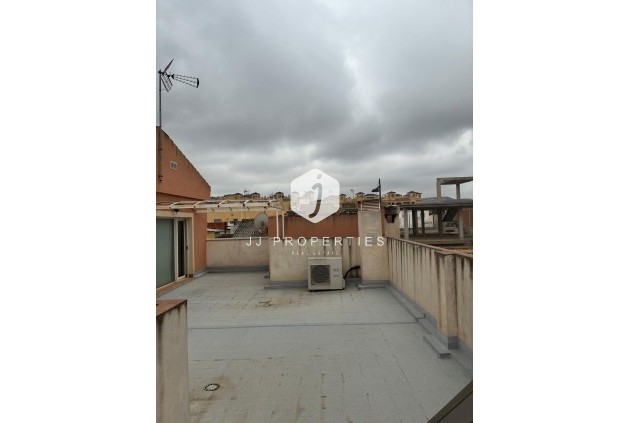 Resale - Chalet -
Algorfa - Pueblo 3