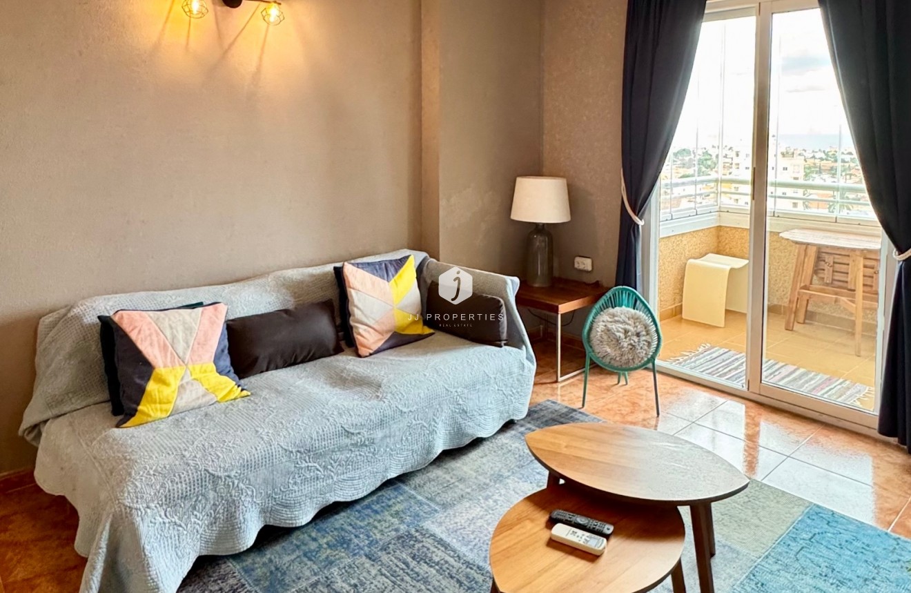 Resale - Apartment / flat -
Torrevieja - Costa Blanca