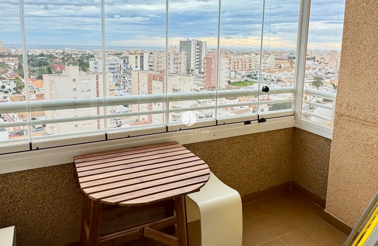 Resale - Apartment / flat -
Torrevieja - Costa Blanca