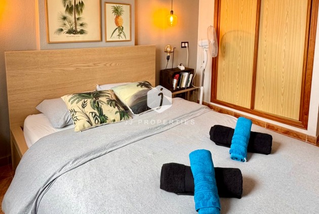 Resale - Apartment / flat -
Torrevieja - Costa Blanca