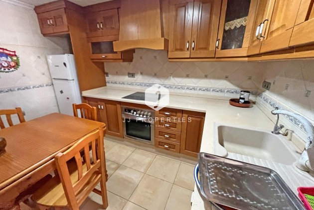 Resale - Apartment / flat -
Formentera del Segura - Los Palacios