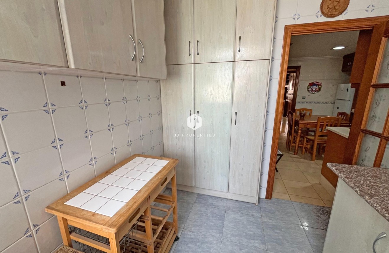 Resale - Apartment / flat -
Formentera del Segura - Los Palacios