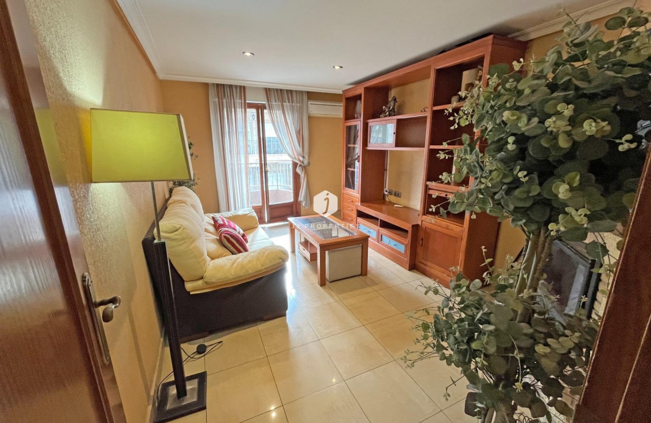 Resale - Apartment / flat -
Formentera del Segura - Los Palacios