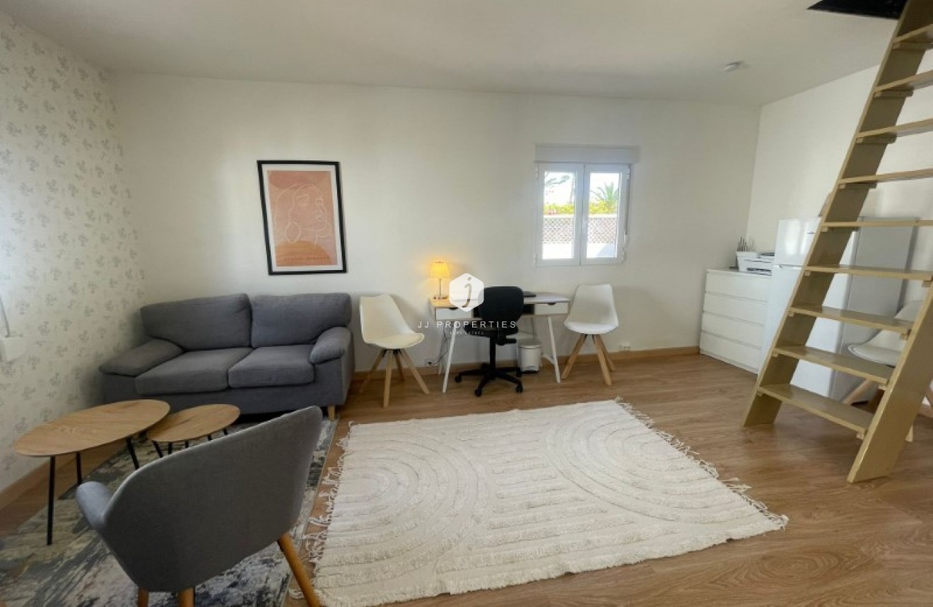 Resale - Villa -
Rojales - Ciudad Quesada