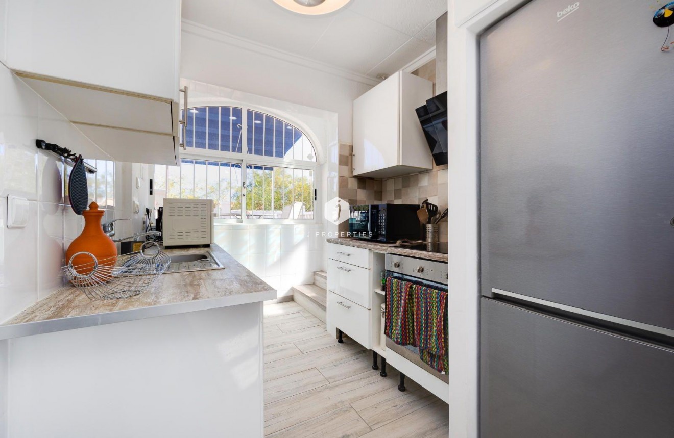 Resale - Villa -
San Fulgencio - La Marina