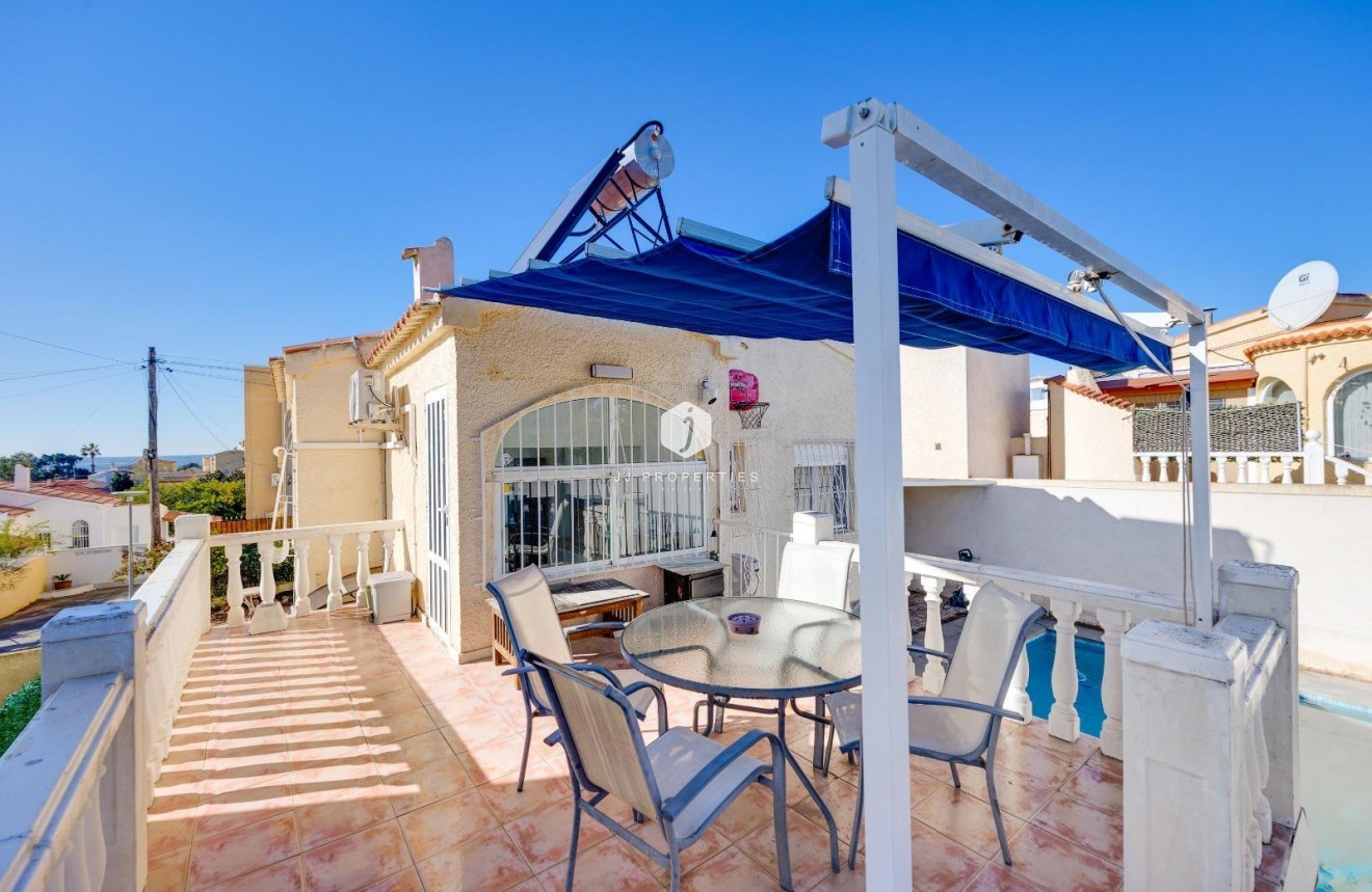 Resale - Villa -
San Fulgencio - La Marina