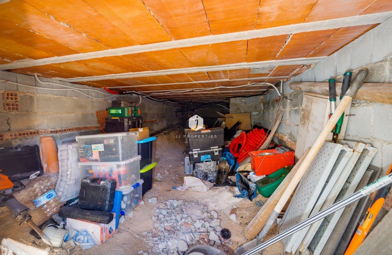 Resale - Villa -
San Fulgencio - La Marina